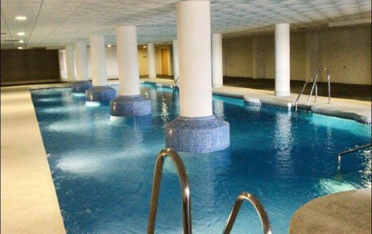 Apartamentos Deluxe Roquetas De Mar Con Golf Y Piscina Climatizada, Parking Privado Vicar Luaran gambar