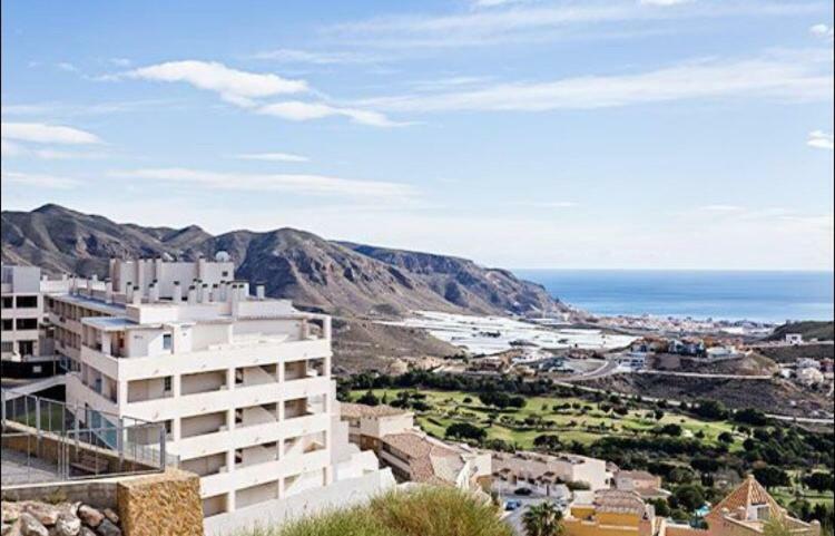 Apartamentos Deluxe Roquetas De Mar Con Golf Y Piscina Climatizada, Parking Privado Vicar Luaran gambar