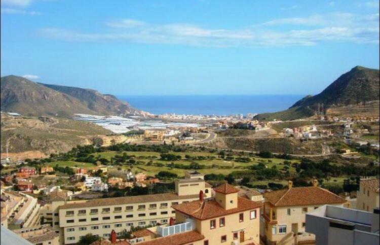 Apartamentos Deluxe Roquetas De Mar Con Golf Y Piscina Climatizada, Parking Privado Vicar Luaran gambar